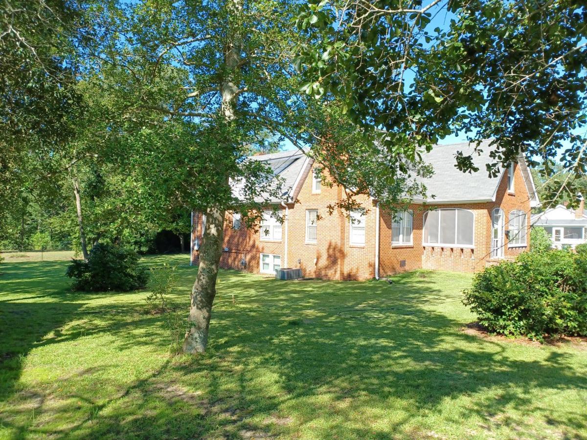 Brick House Retreat Hotel Hamlet Buitenkant foto
